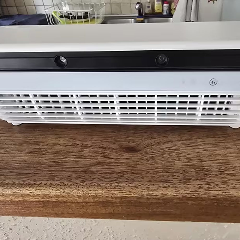 CoolMist™ デスク周りでの使用イメージ
